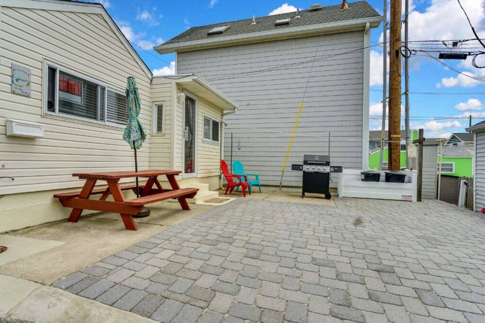 Photo of Patio Balcony in Ocean Beach I