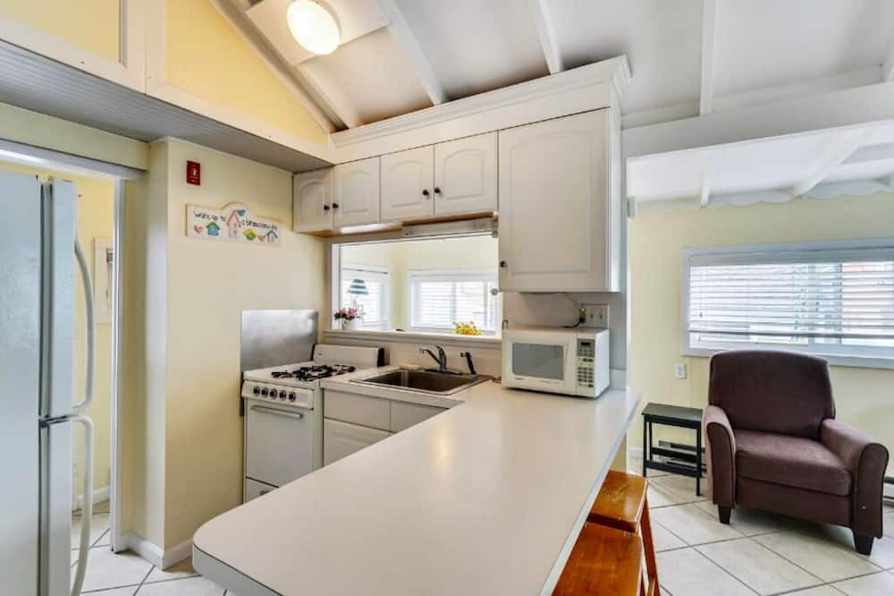Photo of Kitchen in Ocean Beach I