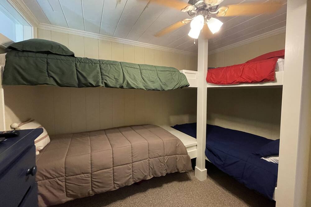 Photo of Bedroom in Ferriday