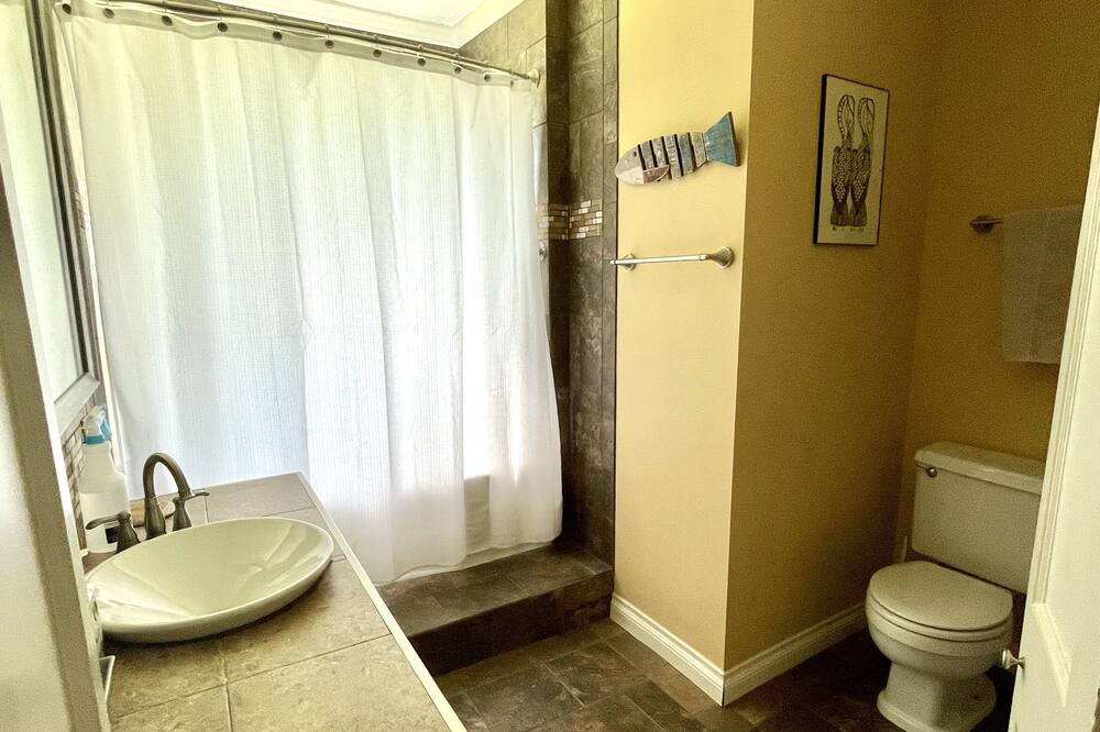 Photo of Bathroom in Ferriday