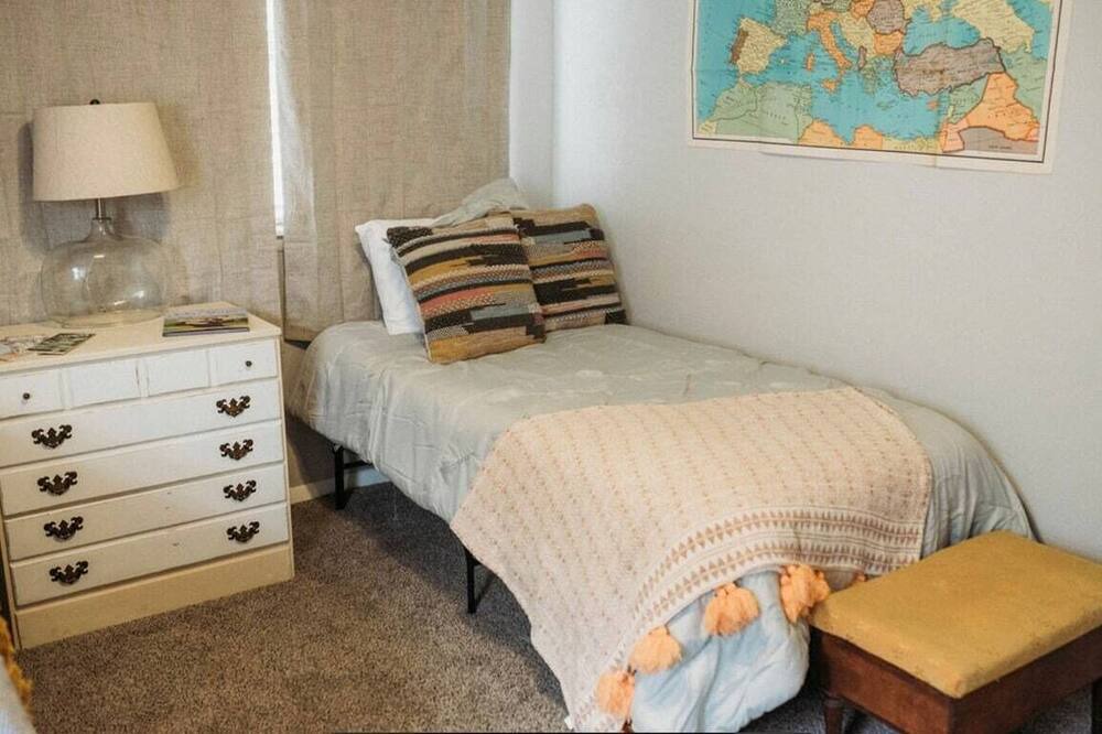 Photo of Bedroom in Enid