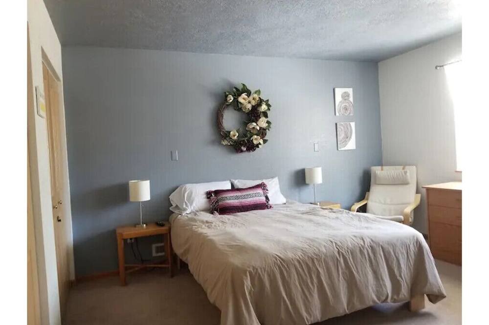 Photo of Bedroom in Nikiski