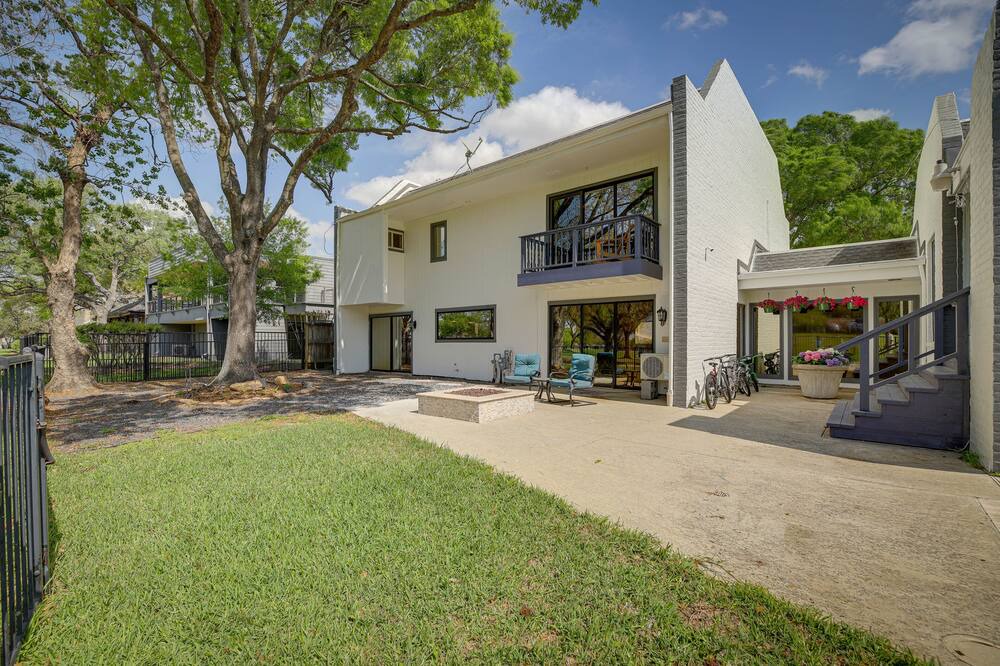 Photo of Outdoor in Sugar Land