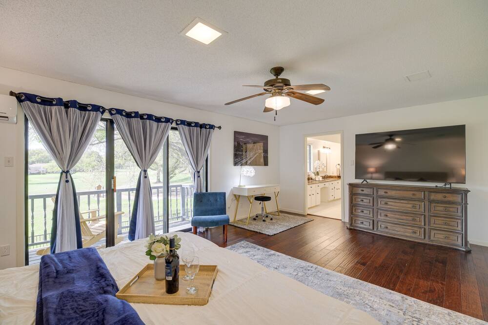Photo of Livingroom in Sugar Land
