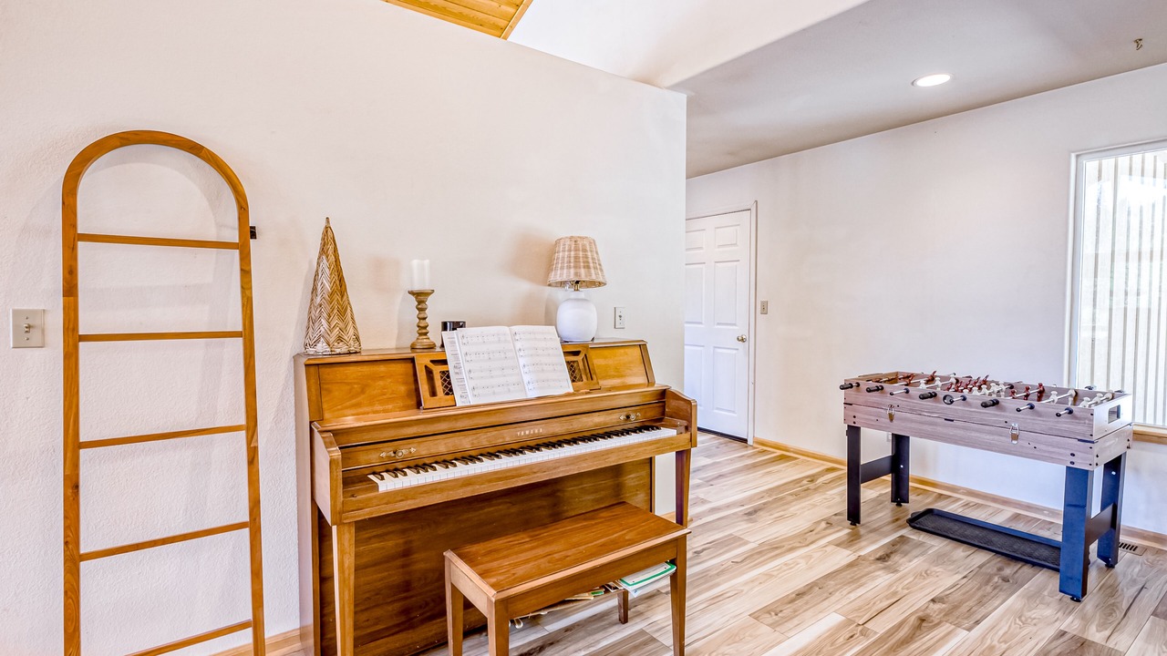 Photo of Bedroom in Soda Springs