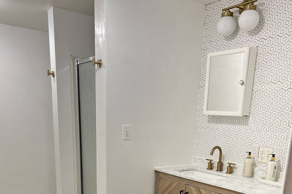 Photo of Bathroom in Wethersfield