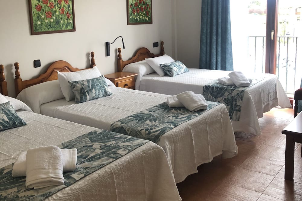 Photo of Bedroom in Espinosa de Cervera