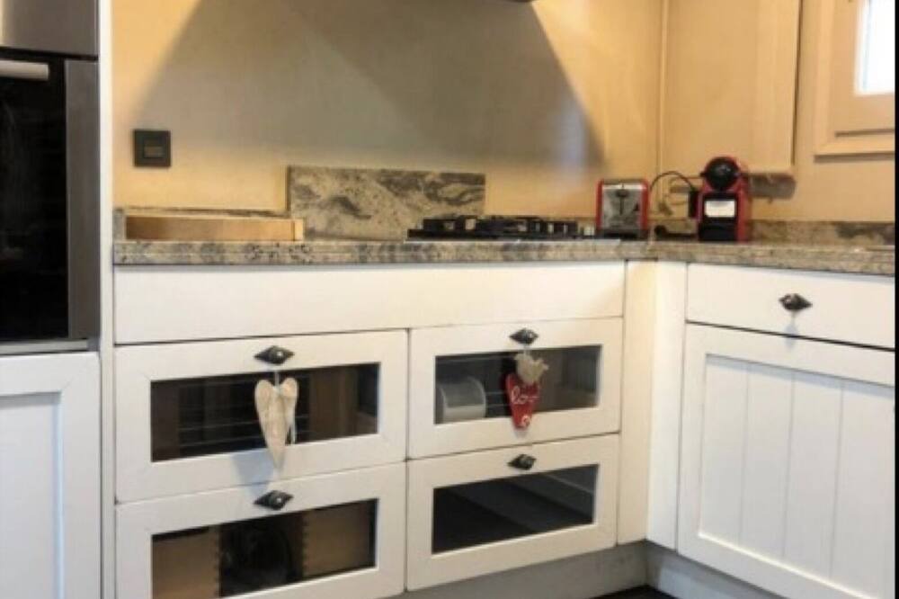 Photo of Kitchen in Prats i Sansor
