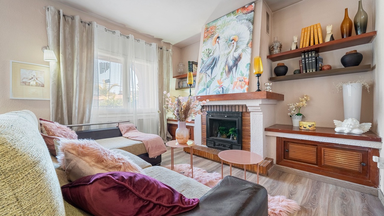 Photo of Livingroom in Cunit