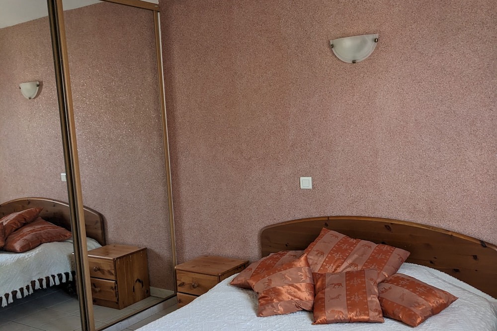 Photo of Bedroom in Valergues