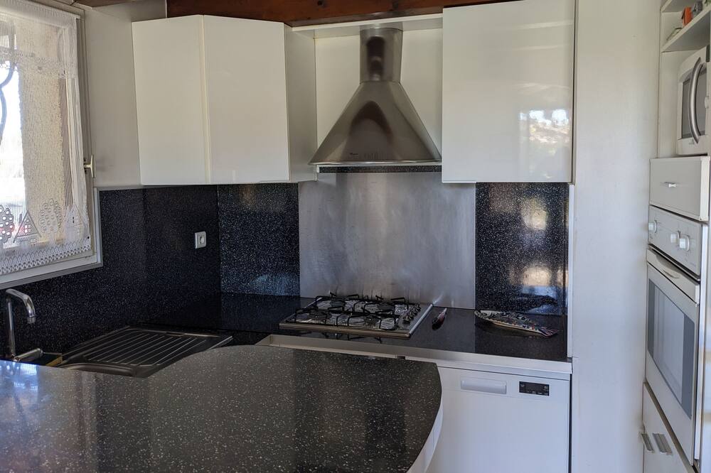 Photo of Kitchen in Valergues