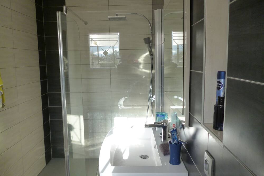 Photo of Bathroom in Revel