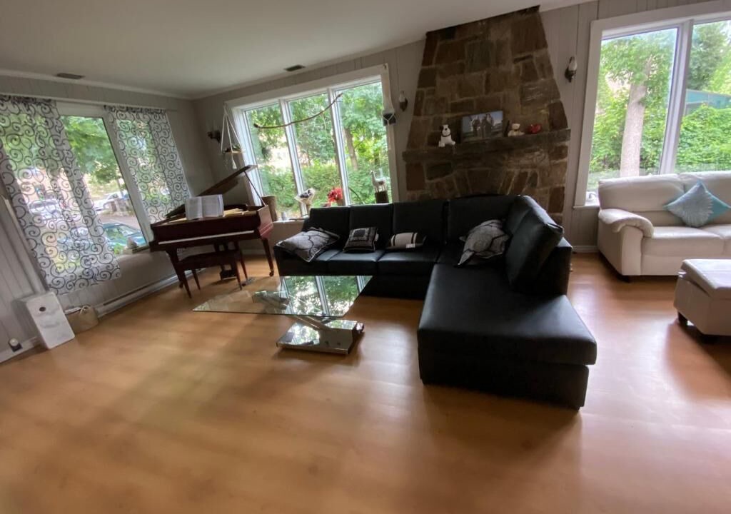 Photo of Livingroom in Montreal