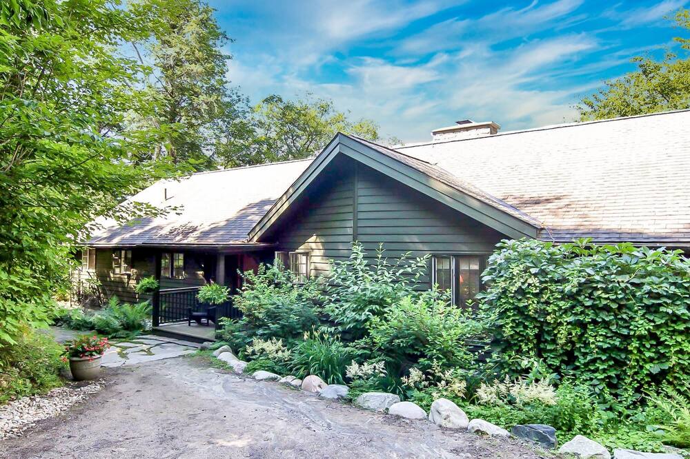 Photo of Others in Muskoka Lakes