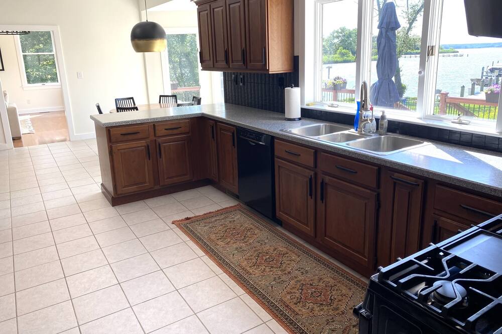 Photo of Kitchen in Secretary