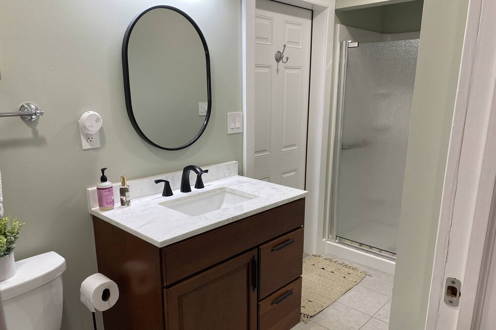 Photo of Bathroom in Secretary