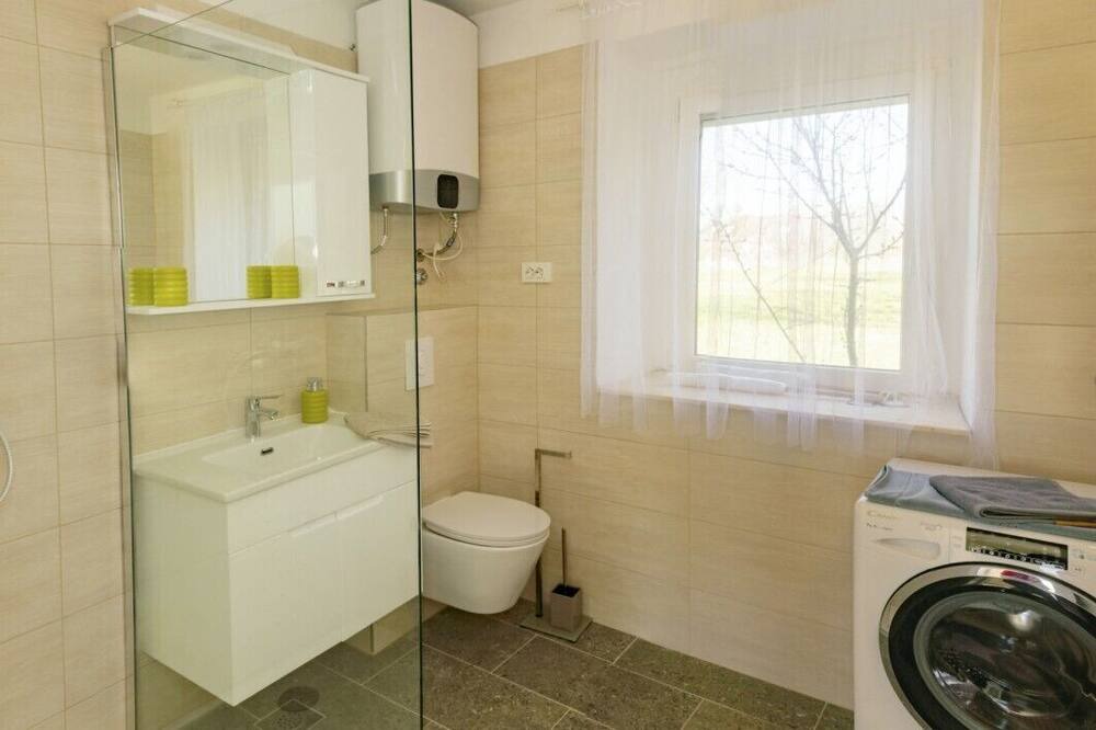 Photo of Bathroom in Oklaj