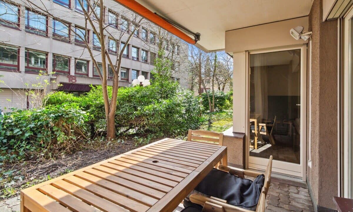 Photo of Outdoor in District 8