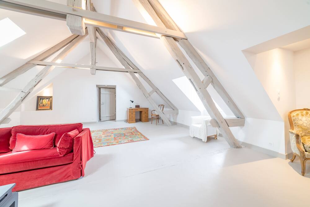 Photo of Livingroom in Avallon