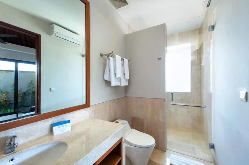 Photo of Bathroom in Kutuh