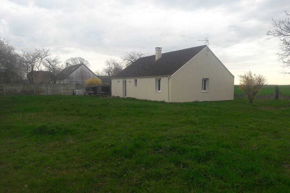 Photo of Outdoor in Terminiers
