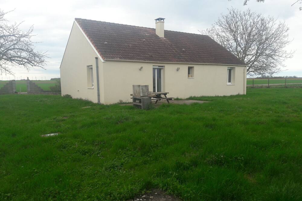 Photo of Outdoor in Terminiers