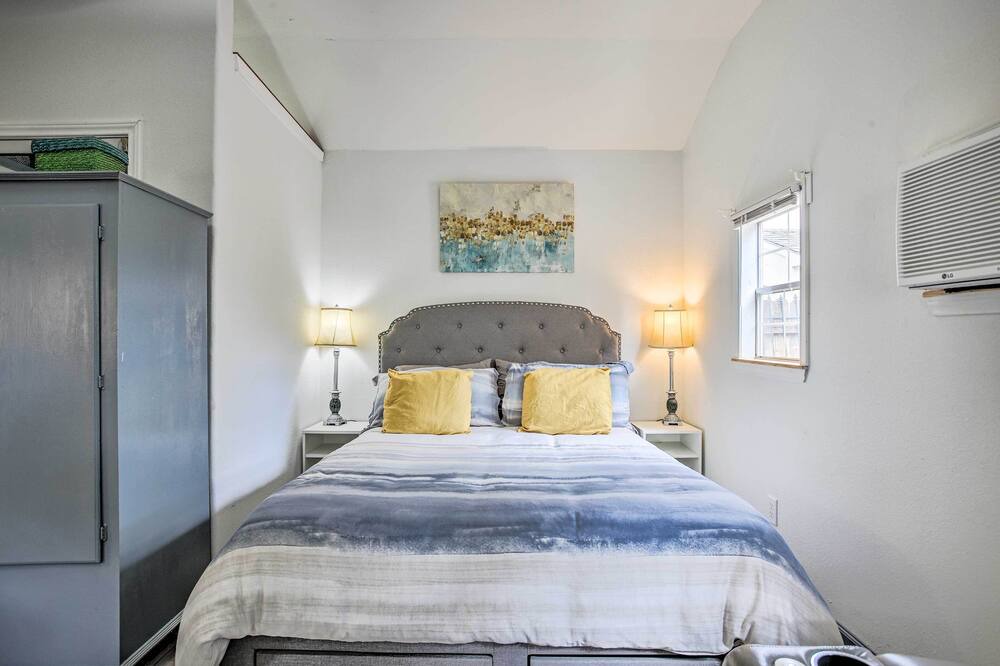 Photo of Bedroom in Deer Park