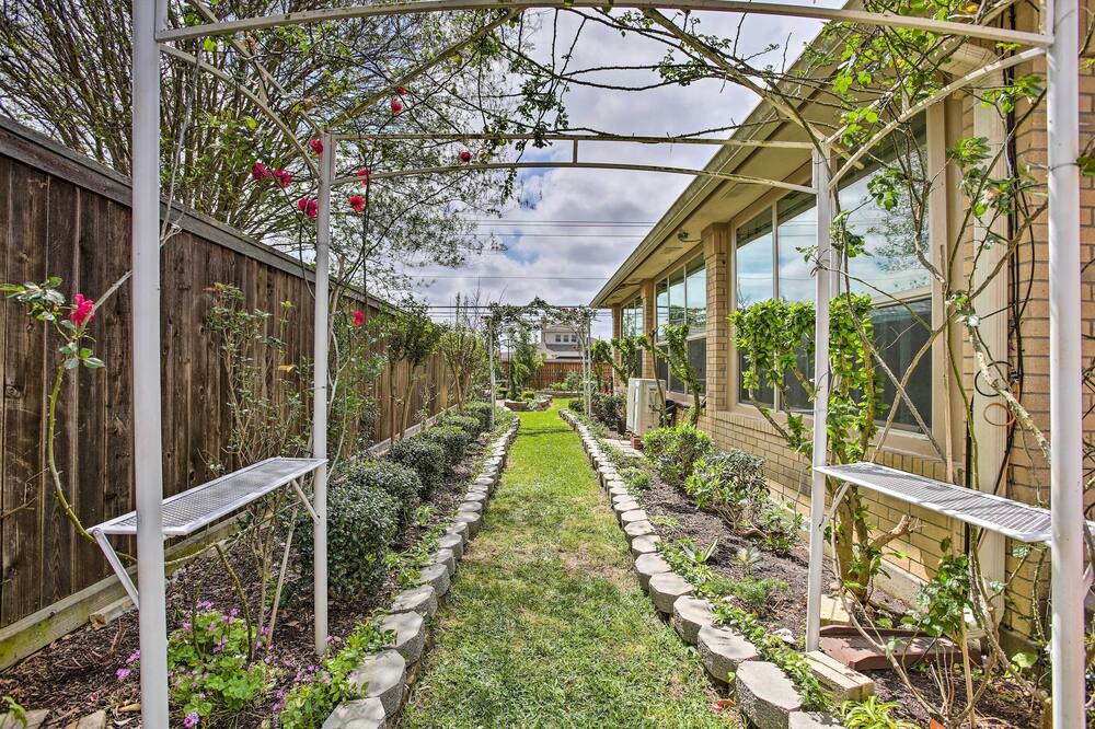 Photo of Outdoor in Deer Park