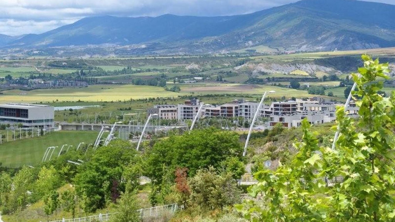 Photo of Outdoor in Latas