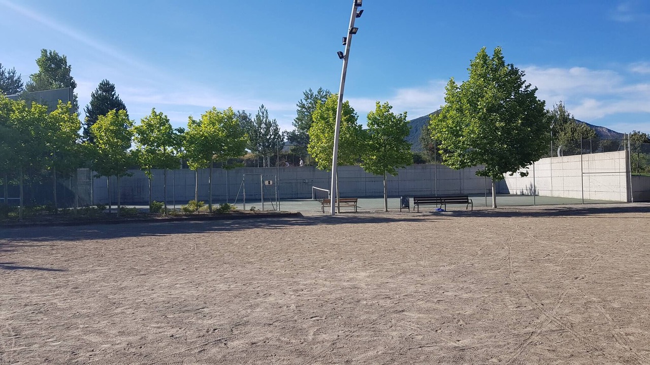Photo of Outdoor in Latas