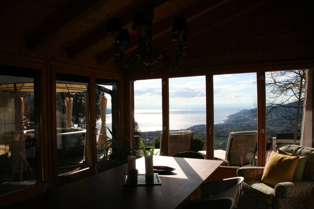 Photo of Others in Montreux