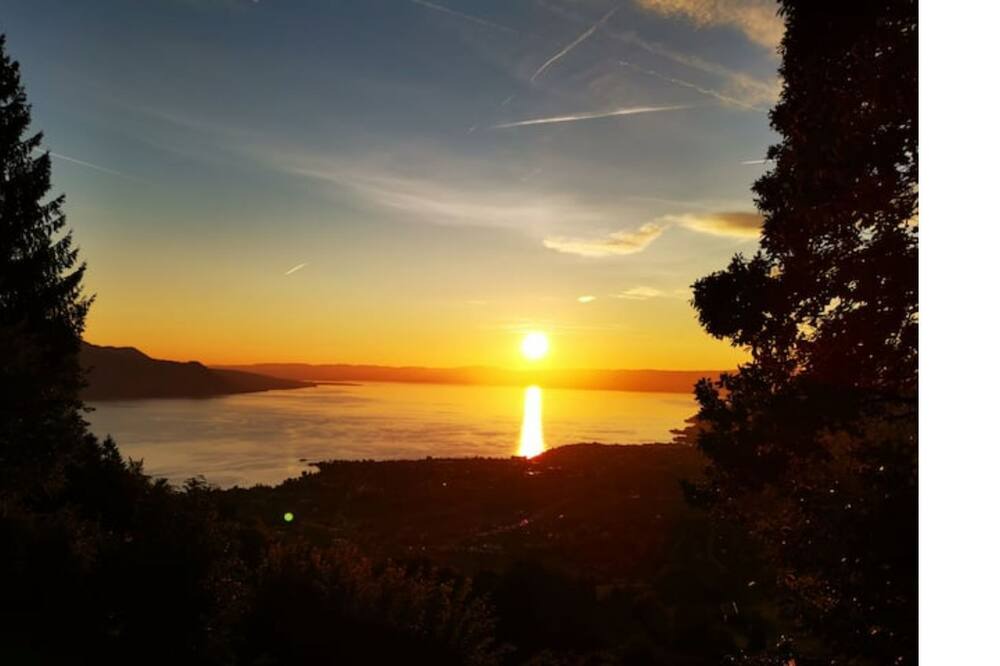 Photo of Others in Montreux