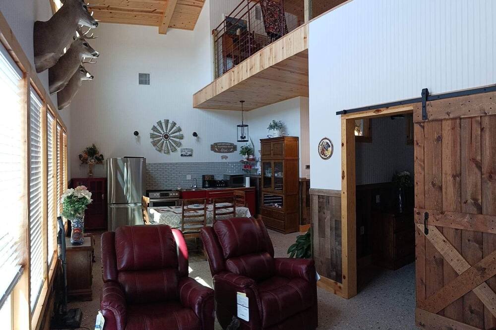 Photo of Livingroom in Johnson City