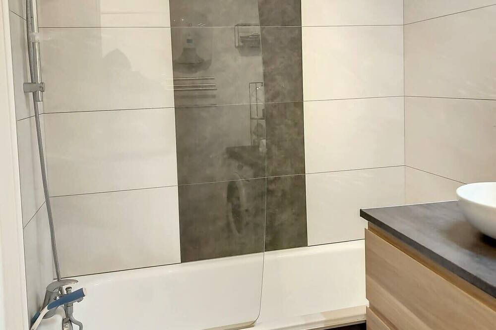 Photo of Bathroom in Amiens