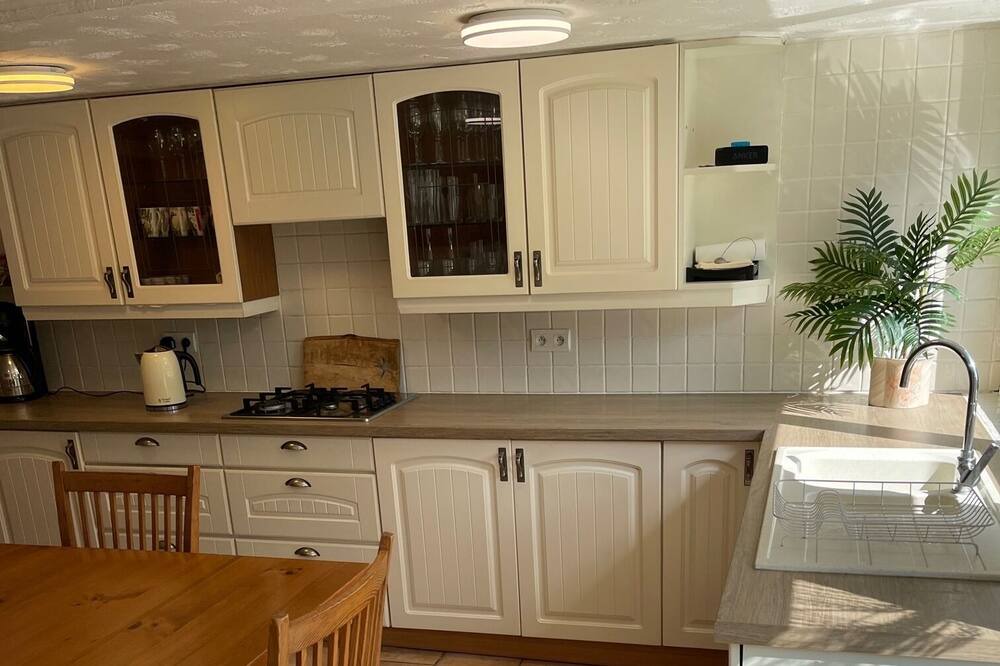 Photo of Kitchen in Notre-Dame-du-Rocher