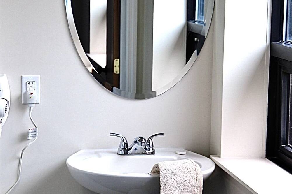 Photo of Bathroom in Fourmile
