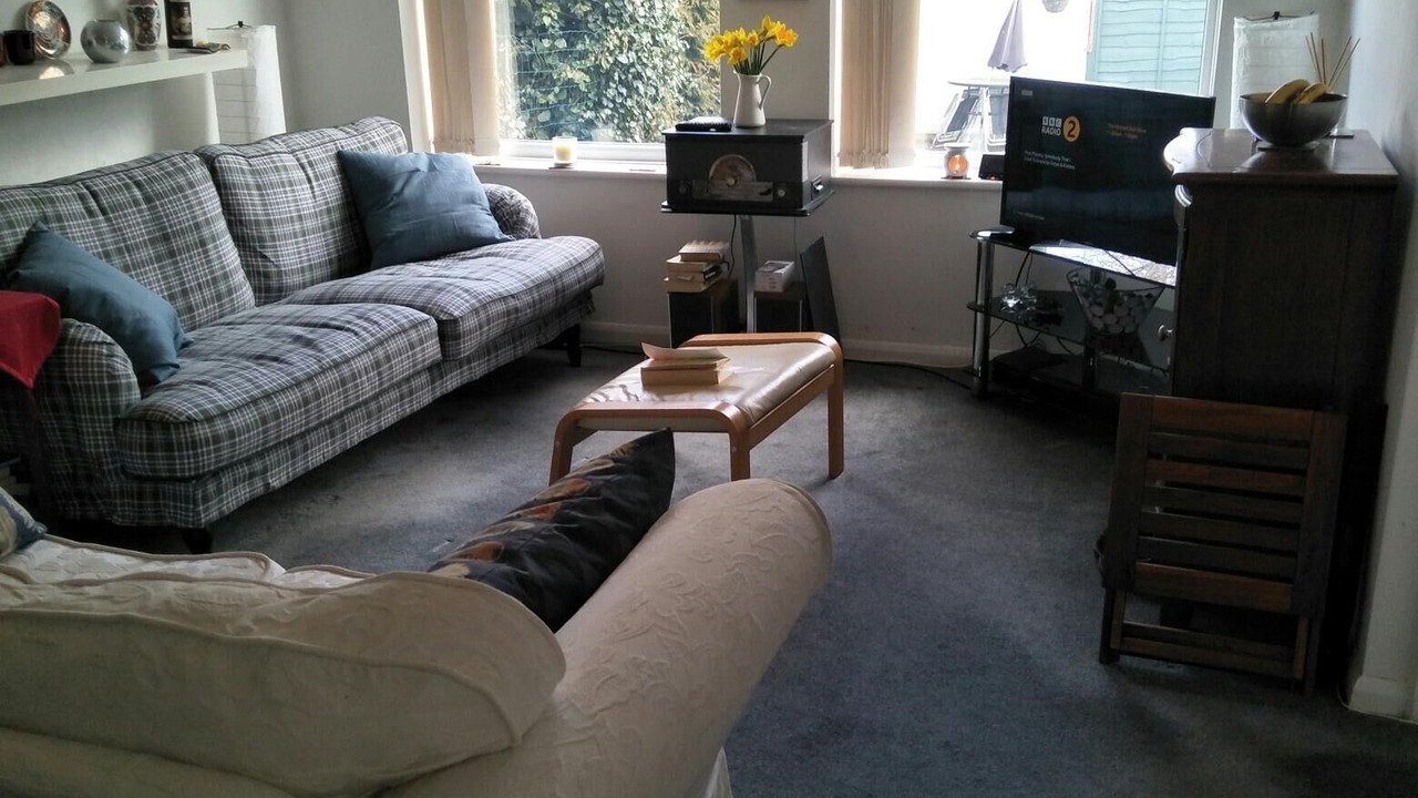 Photo of Livingroom in Linslade