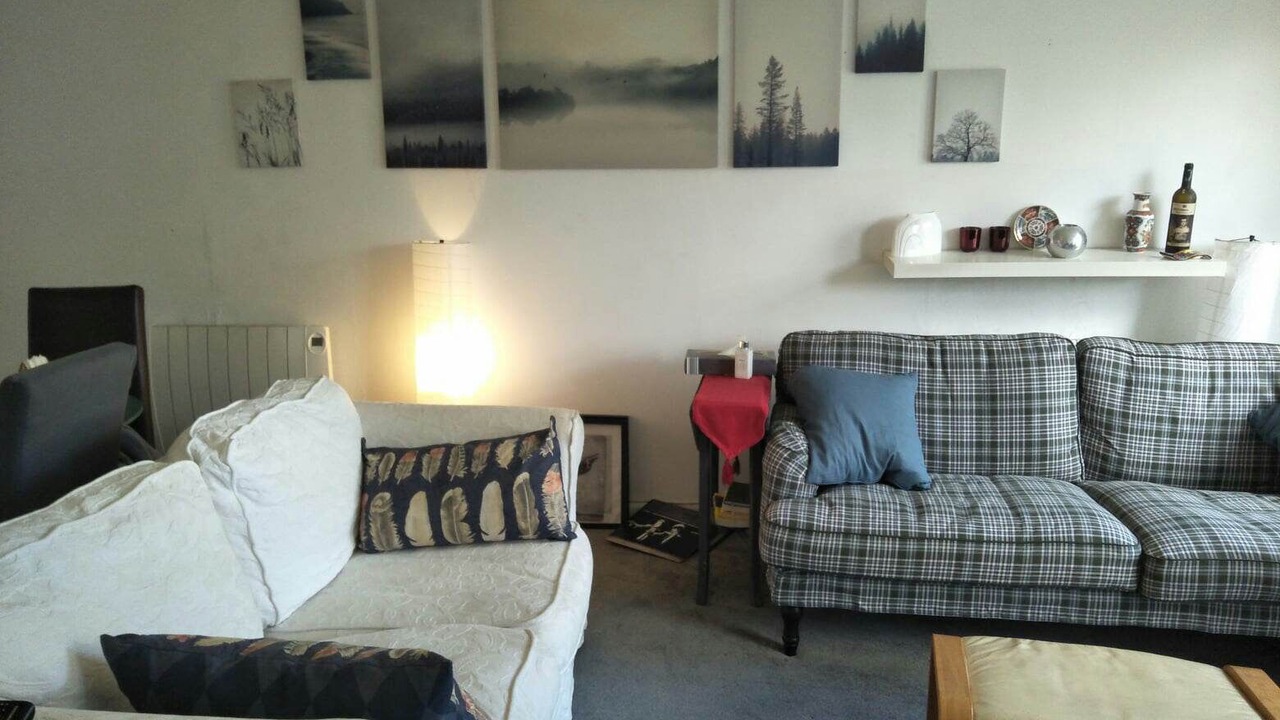 Photo of Livingroom in Linslade