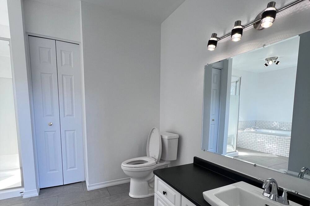 Photo of Bathroom in Hull