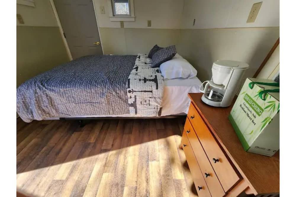 Photo of Bedroom in Corning