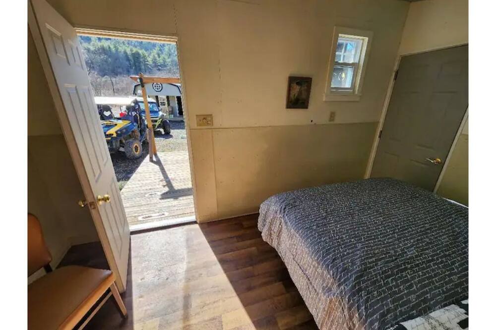 Photo of Bedroom in Corning