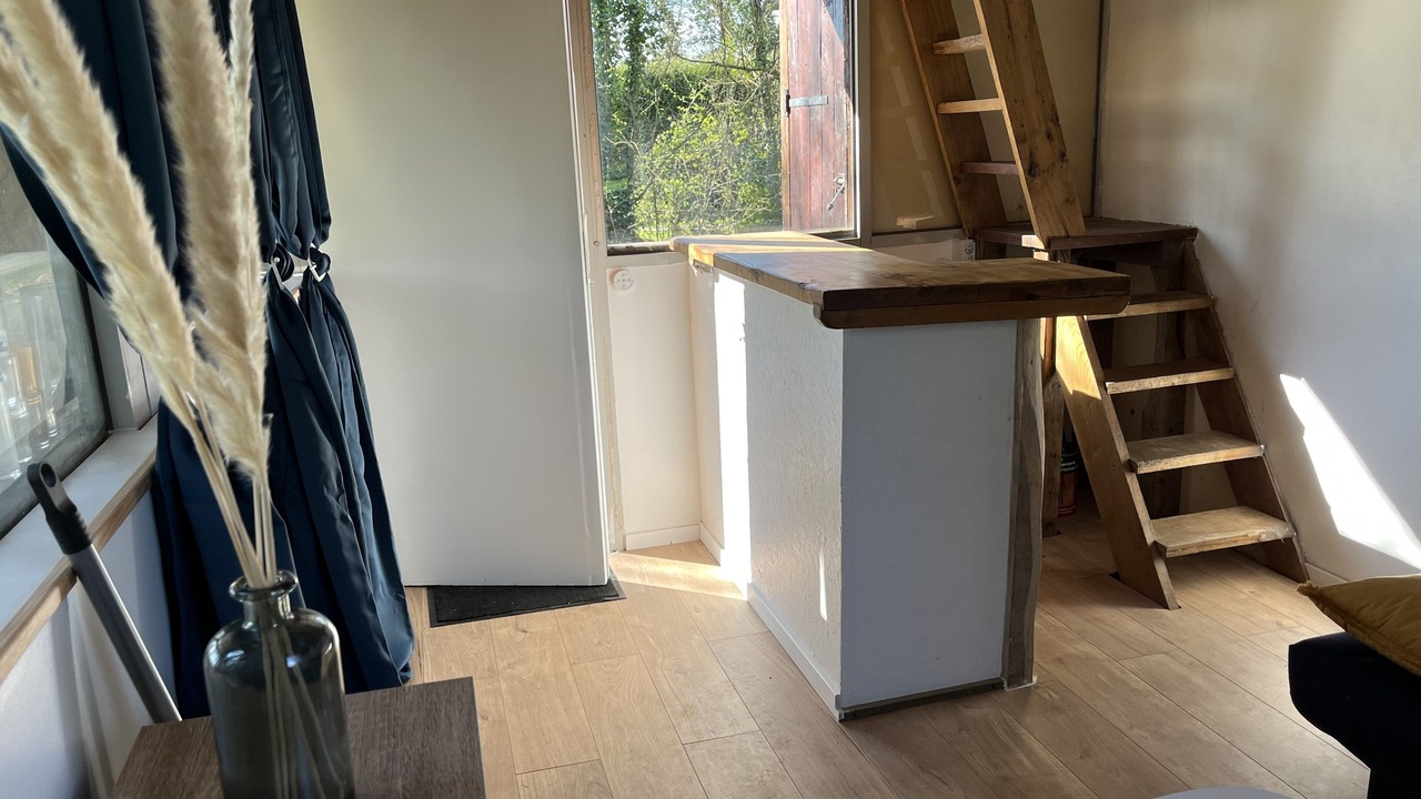 Photo of Others in Cresseveuille