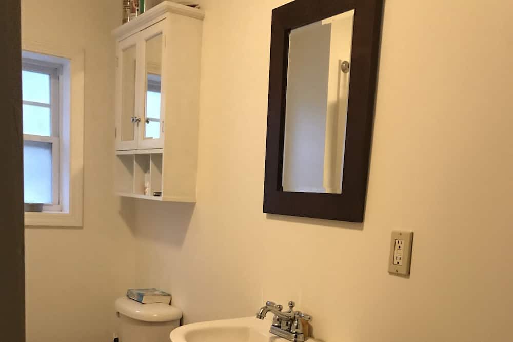 Photo of Bathroom in Fourmile