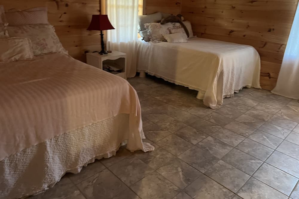 Photo of Bedroom in Faunsdale