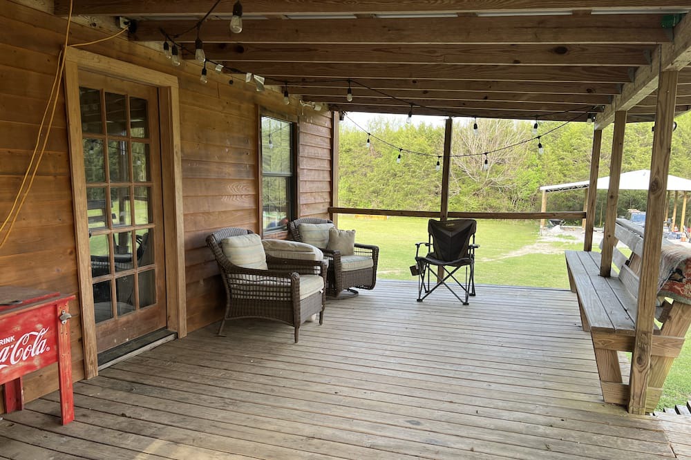 Photo of Patio Balcony in Faunsdale