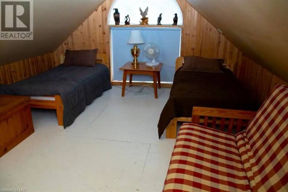 Photo of Bedroom in Dysart et al