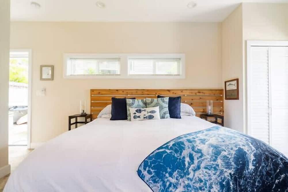 Photo of Bedroom in Kaneohe