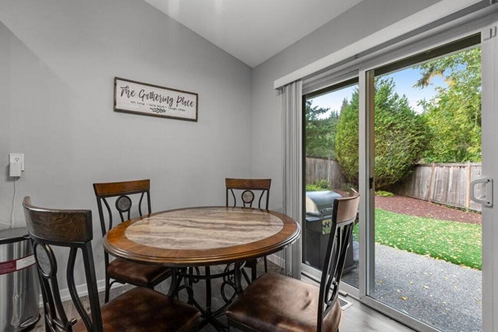 Photo of Others in Snohomish