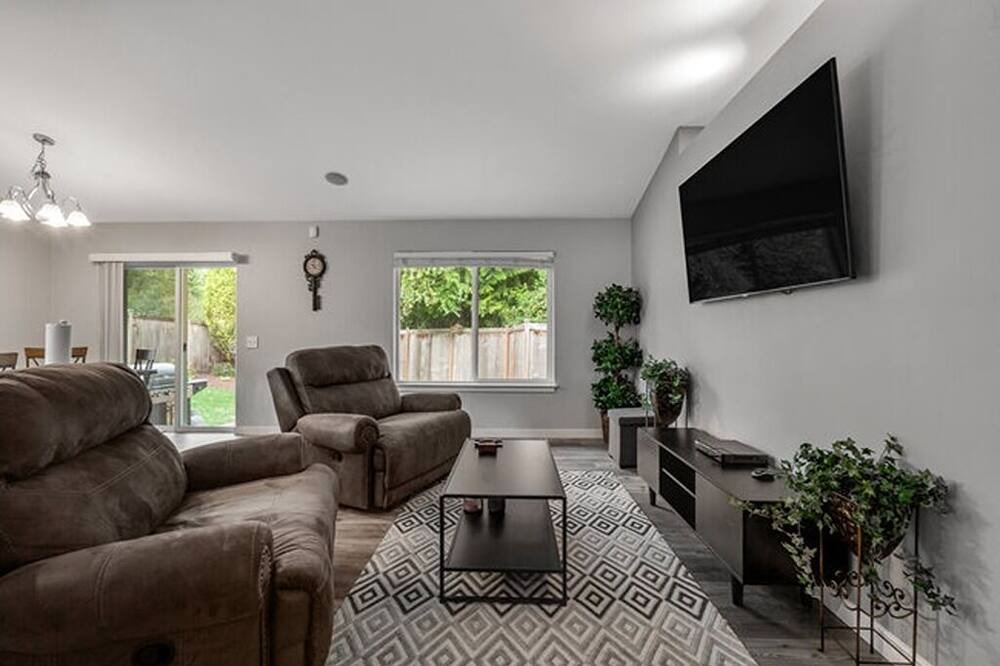 Photo of Livingroom in Snohomish