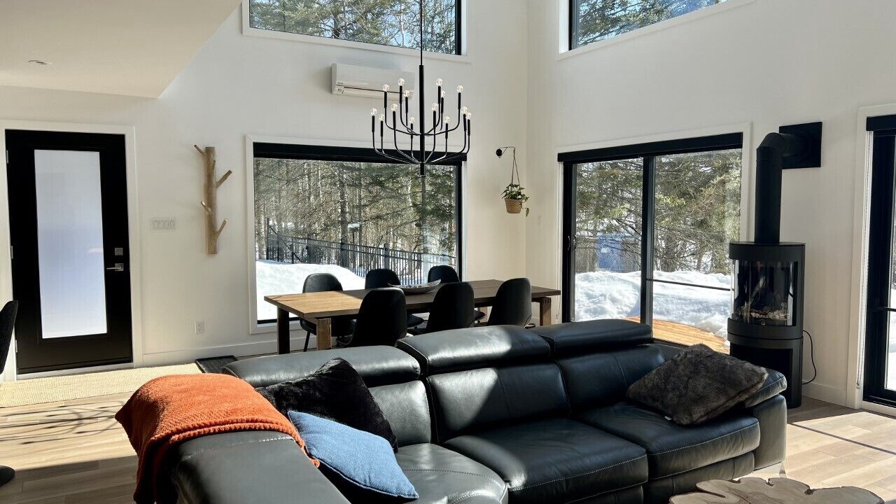 Photo of Livingroom in Shawinigan